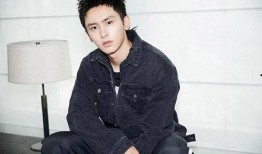 娱乐圈爆料男星,揭秘男星背后的秘密生活