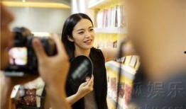 圈内爆料姚晨是谁的孩子,揭秘娱乐圈新晋星二代