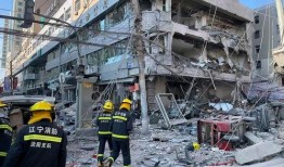 西安楼顶爆料事件视频曝光,揭秘惊人真相