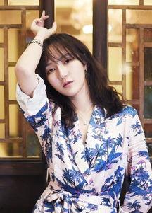 娱乐吃瓜女生版,揭秘明星幕后故事，吃瓜女生必看攻略