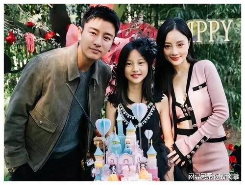 娱乐圈吃瓜爆料导演,揭秘娱乐圈吃瓜爆料的真相